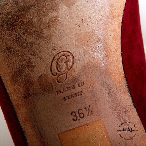 M. Gemi Suede Pointed Toe With Buckle Flats - Picture 15 of 15